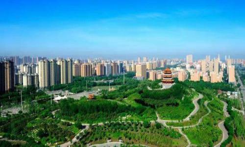 赛迪区块链研究院是中国赛迪集团旗下的一家专注于区块链技术研究与应用的机构。其主要目标是推动区块链技术的发展，促进其在各行业的应用，提升产业科技创新能力。

### 赛迪区块链研究院的使命和愿景

赛迪区块链研究院致力于为区块链技术的创新和应用提供专业支持。研究院不仅关注技术的前沿动态，还积极与政府、行业组织、高校及企业等各方进行合作，推动区块链与其它新兴技术的融合发展。其愿景是成为引领中国乃至全球区块链技术发展的标杆机构。

### 主要研究领域

1. **基础研究**：包括区块链技术的底层架构、共识机制、智能合约等基础理论的研究。
2. **应用研究**：探讨区块链在供应链管理、金融服务、物流、版权保护等领域的具体应用案例及其效果评估。
3. **政策研究**：分析区块链技术发展过程中涉及的法律法规、政策环境以及合规性问题。
4. **市场研究**：对区块链技术的市场需求、行业趋势和经济效益进行深入分析和预测。

### 机构合作与推动项目

赛迪区块链研究院与多家高校、研究机构及企业合作开展各类项目，如区块链技术的标准制定、试点应用以及行业联盟的组建等。截至目前，研究院已推出多个合作项目，涵盖金融、物流、医疗等多个行业。

### 未来展望

在区块链技术不断发展的背景下，赛迪区块链研究院将继续加强技术研发与应用推广，积极参与行业标准的制定，助力国家区块链相关政策的落实，为推动数字经济的转型升级贡献力量。同时，研究院也将关注全球范围内区块链技术的动态，不断引入国际先进技术与理念，形成全面的科技创新生态。

### 相关问题

1. 赛迪区块链研究院的成立背景是什么？
2. 赛迪区块链研究院的主要研究内容有哪些？
3. 赛迪区块链研究院运营模式是什么？
4. 区块链技术在各行业的应用案例分析。
5. 赛迪区块链研究院如何与国际接轨？
6. 未来区块链技术的发展趋势。

你对上述内容有何看法或者需要深入探讨的部分？